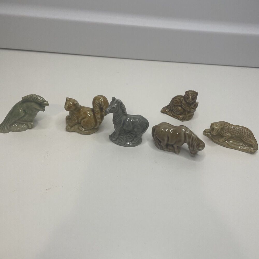 6 Piece England Wade Figures Animal different figures Zebra Etc.